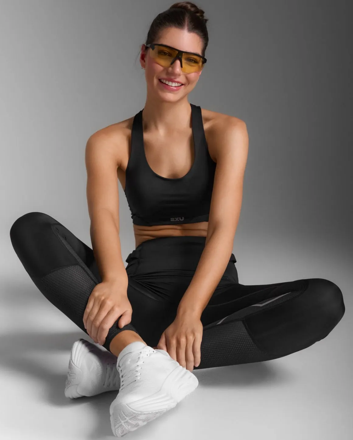 Aero Mesh Medium Impact Bra Black/Silver Reflecitve