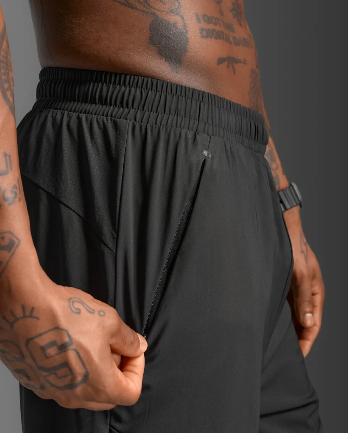 Aero Woven Jogger Black/Silver Reflecitve