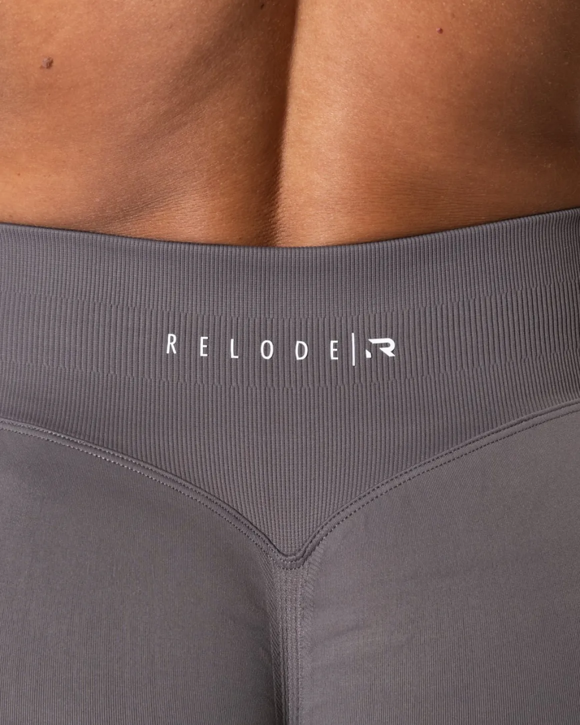 Aura Seamless Scrunch Shorts Earth Grey