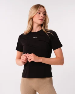 Base Tee Black Beauty