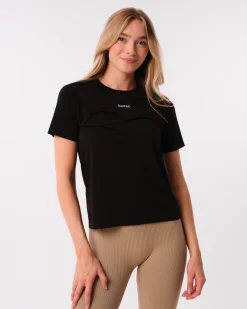 Base Tee Black Beauty