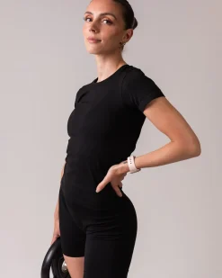 Beam Clean Super Crop Tee + Beam Scrunch Tights Black SET