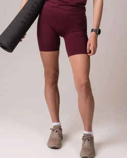 Challenge Seamless Shorts 5″ Burgundy