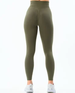 Challenge Seamless Tights Green Olive
