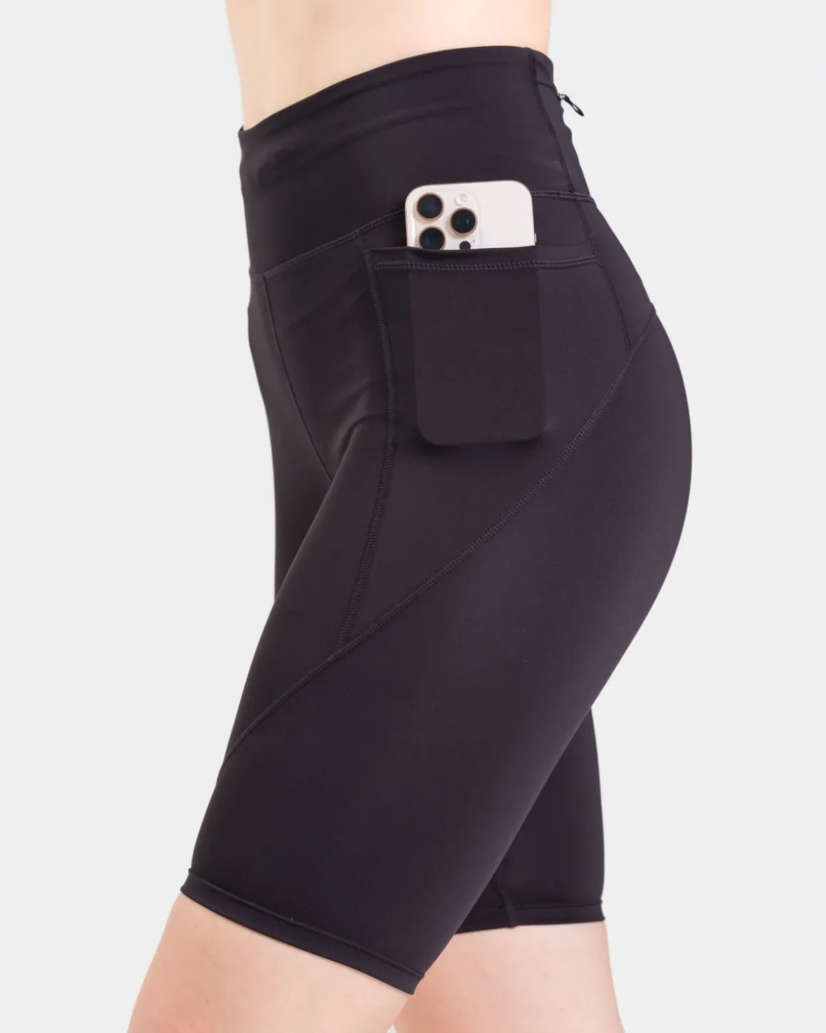 Conquer Running Pocket Shorts 8″ Black