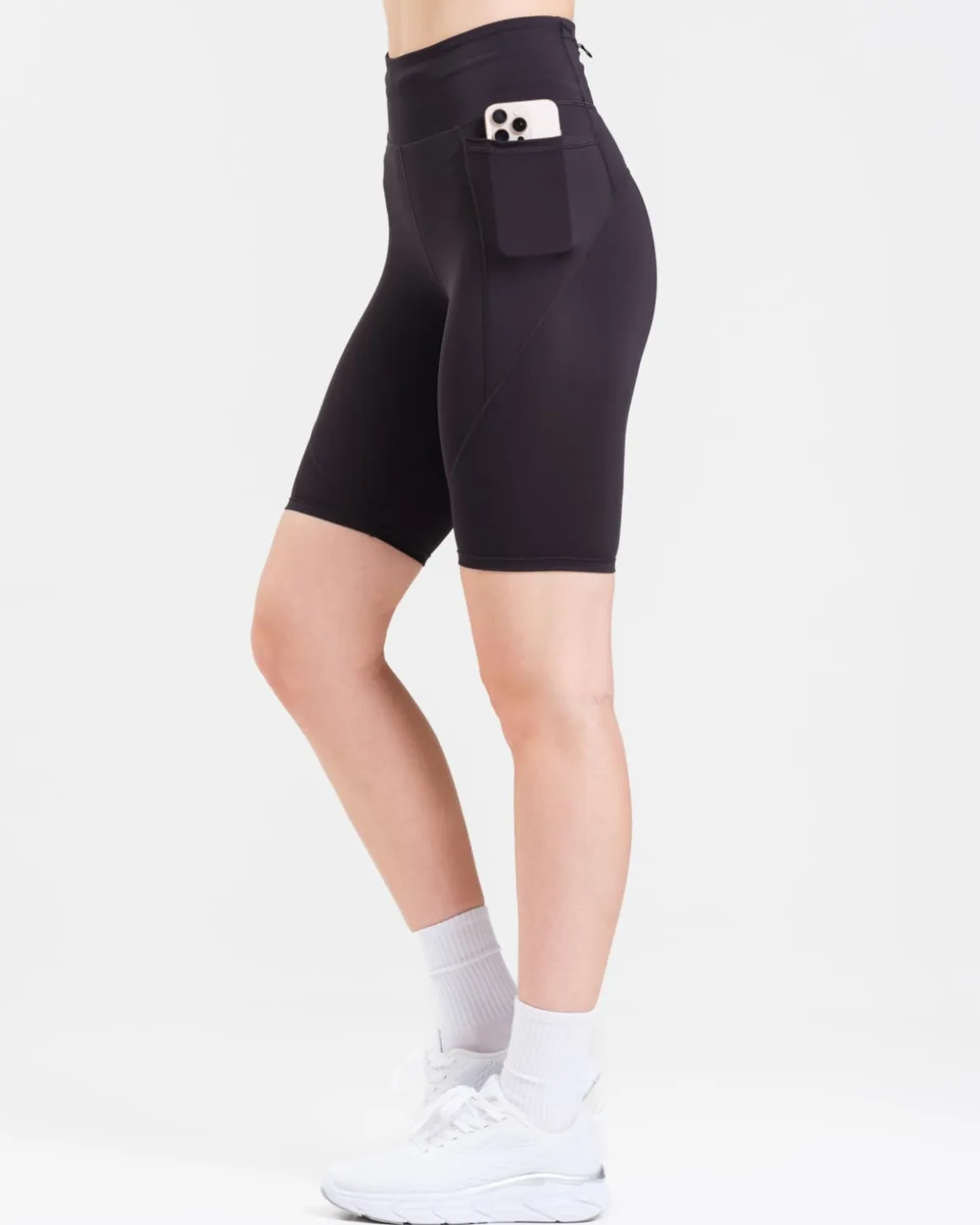 Conquer Running Pocket Shorts 8″ Black