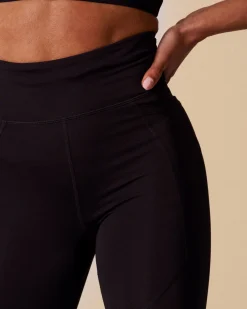 Conquer Running Pocket Shorts 8″ 2.0 Black