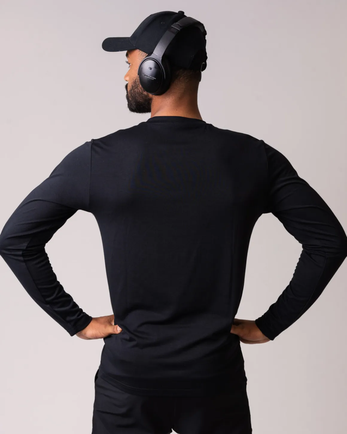Core Basic LS M Black
