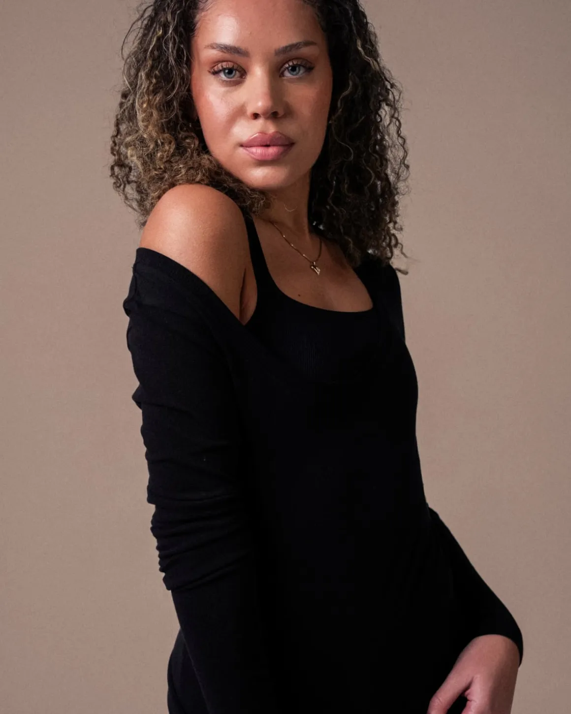 CottonLuxe Seamless LS Black