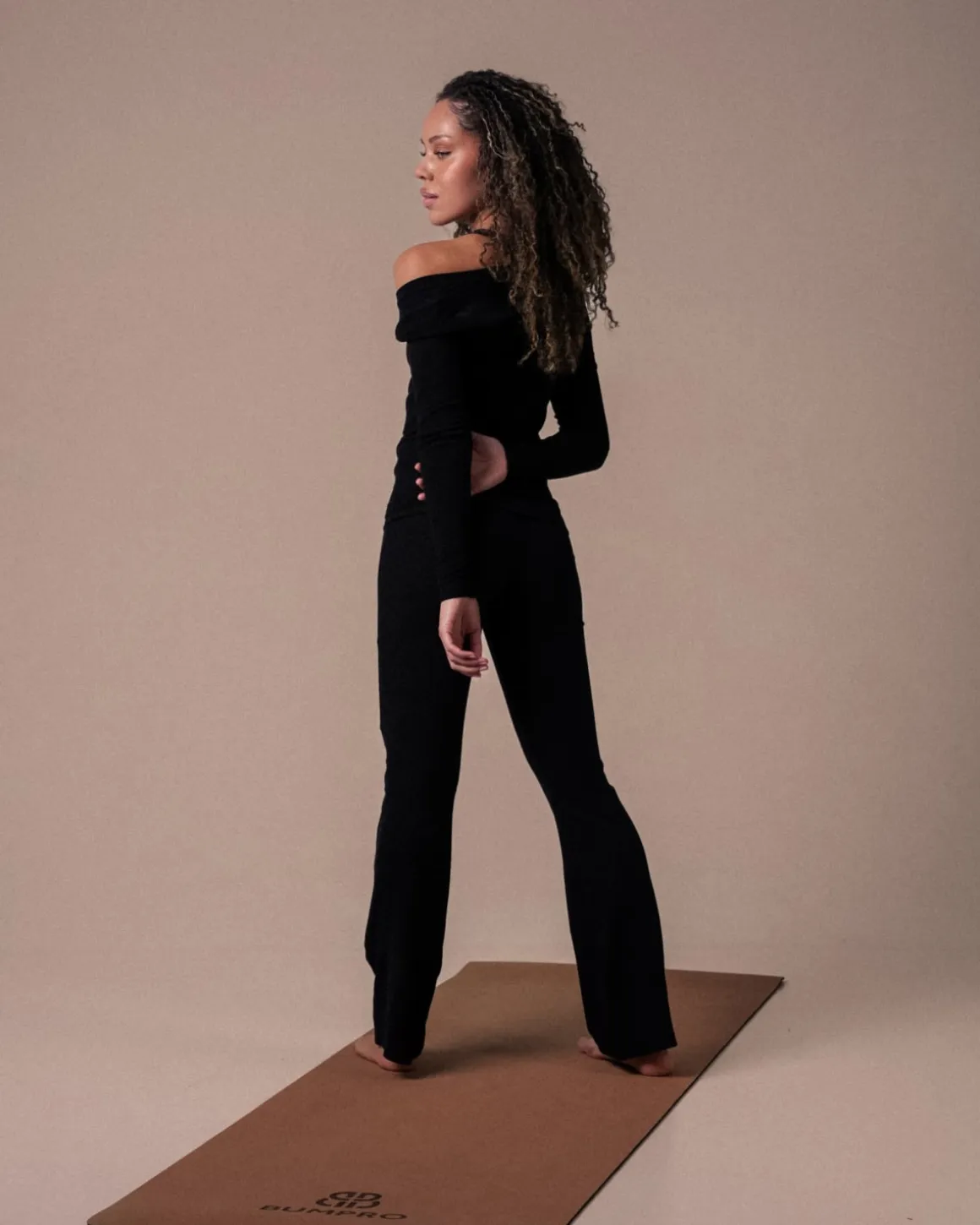 CottonLuxe Seamless LS Black