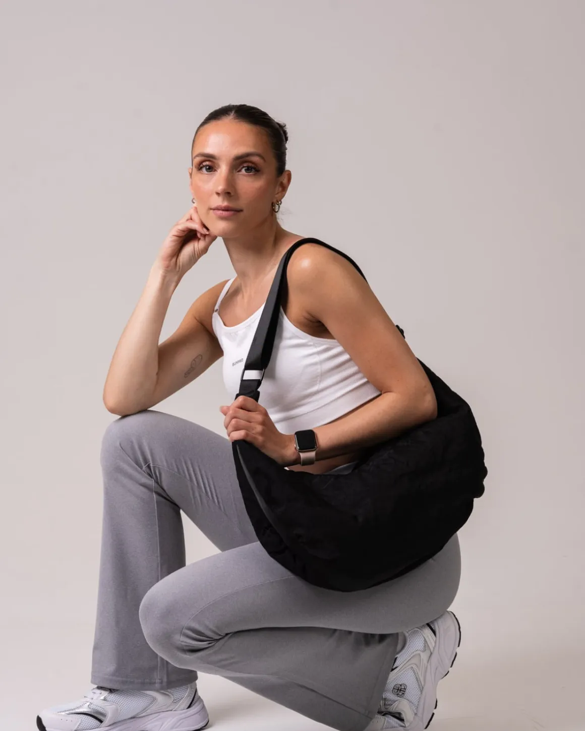 Daily Sling Bag Black – One Size