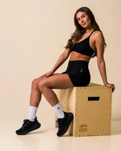 Empower Shape Shorts 4″ Black