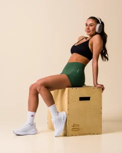 Empower Shape Shorts 4″ Green Grass