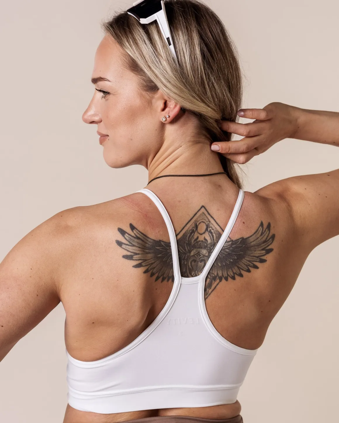 Essential Light Bra All White