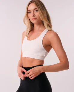 Essential Medium Support Bra White
