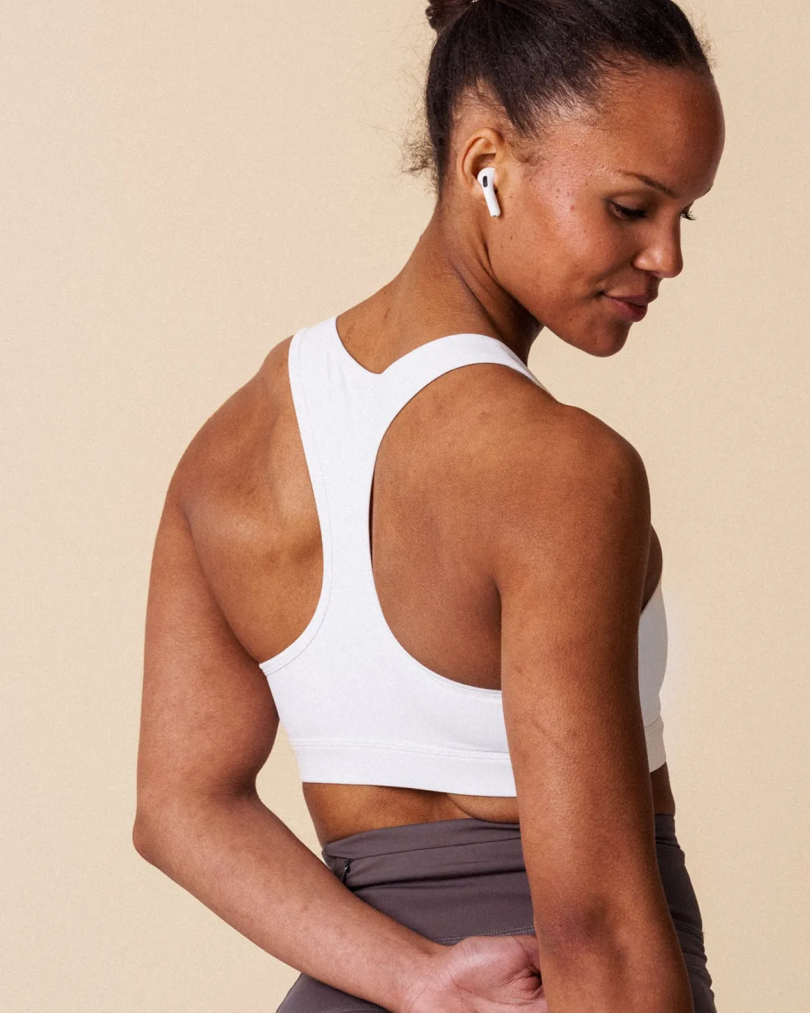 Essential Medium Support Bra White