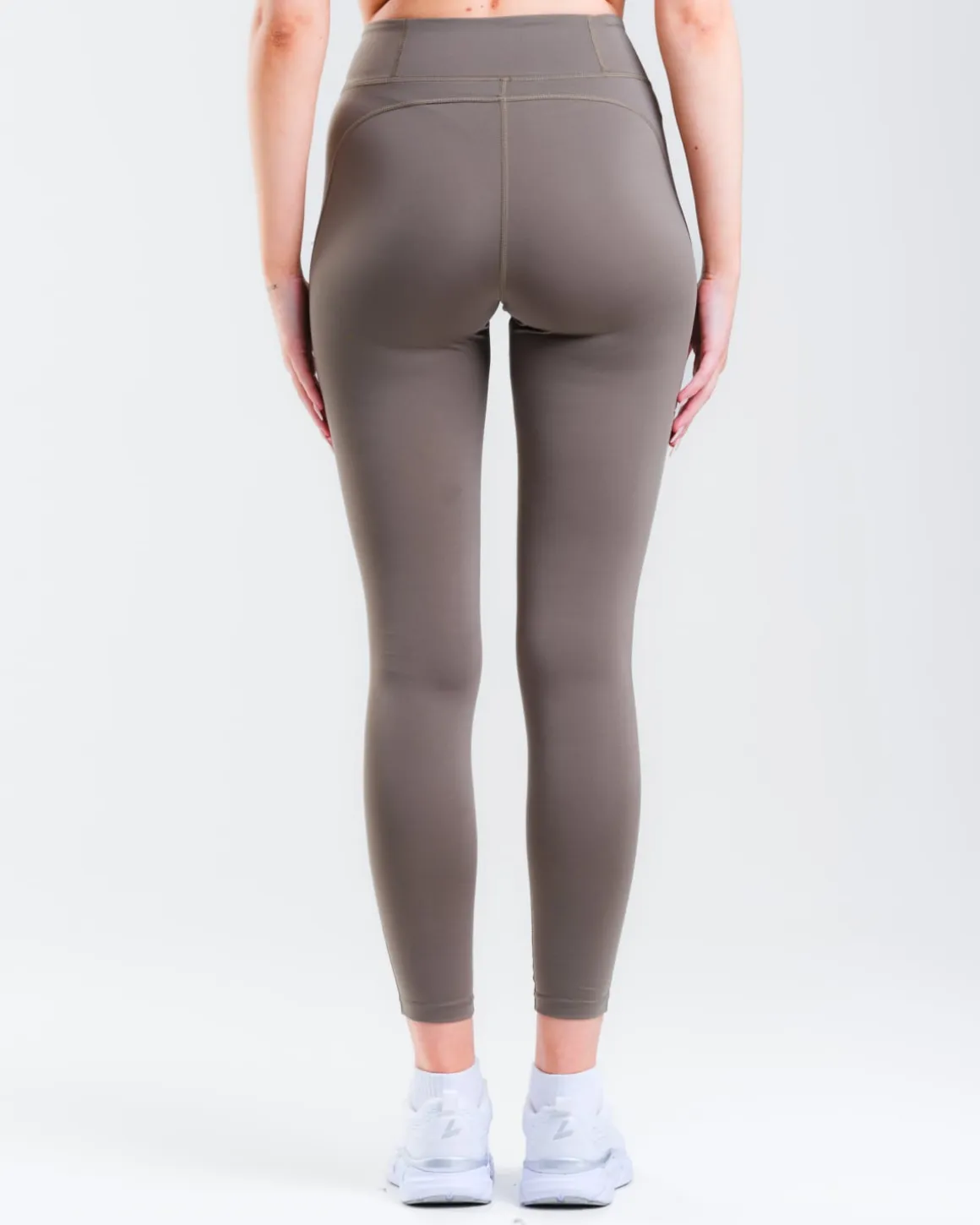 Essential Training Tights Green Olive
