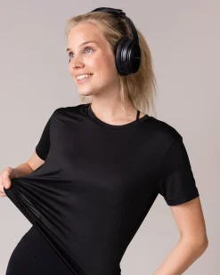 Essential T-shirt All Black