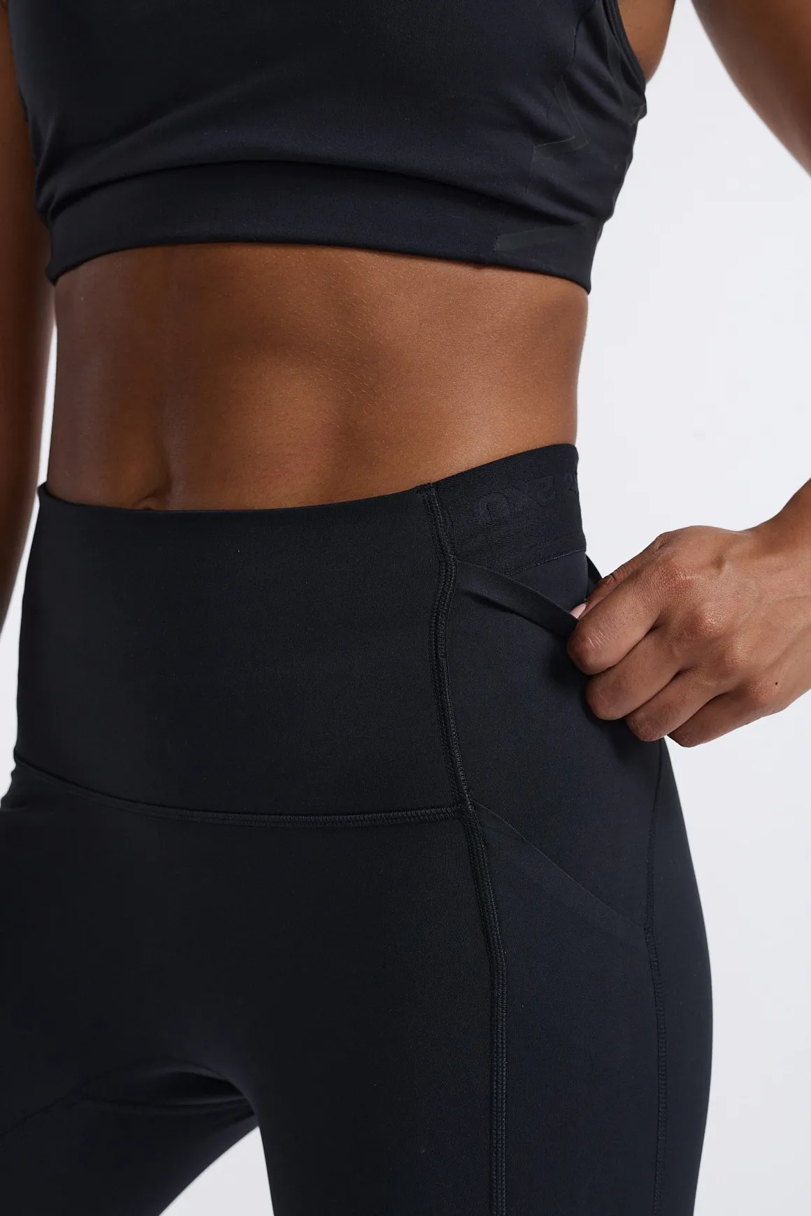 Form Stash Hi-Rise Comp Tights Black/Black1
