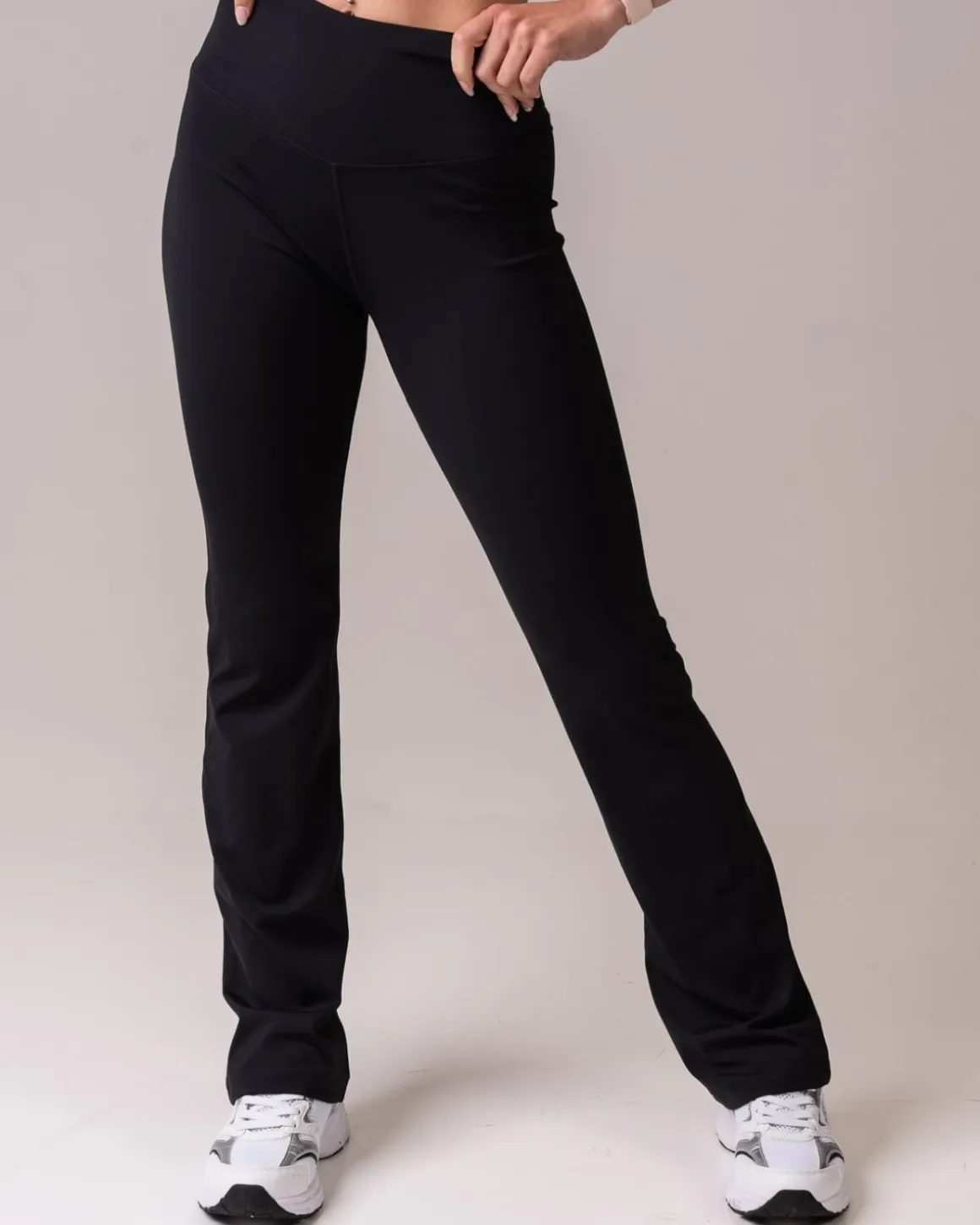 Hero High Rise Flare Pants Black 2-PACK