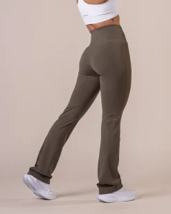 Hero High Rise Flare Pants Green Dusty