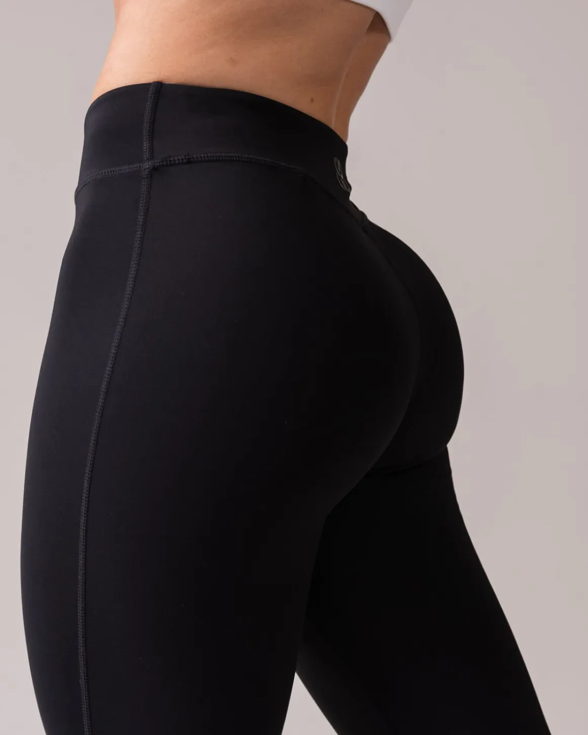 Hero Low Rise Flare Pants Black