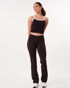 Hero Low Rise Flare Pants & Perfect Rib Crop Top Black/White SETT
