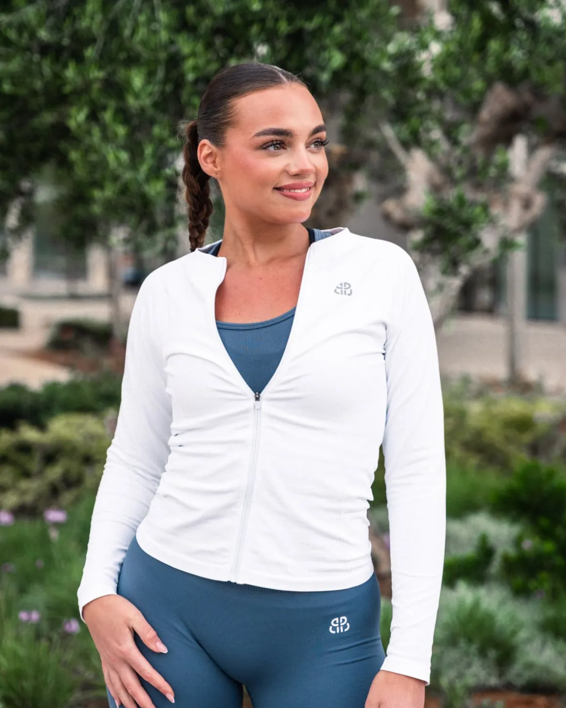 Hyper Full Zip White