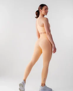 Hyper Tights Peach