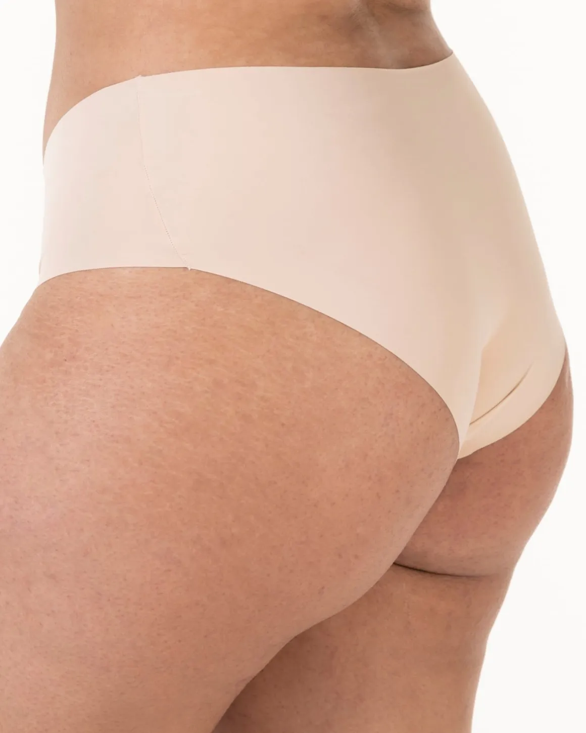 Invisible Hipster Black/White/Sand 6-PACK