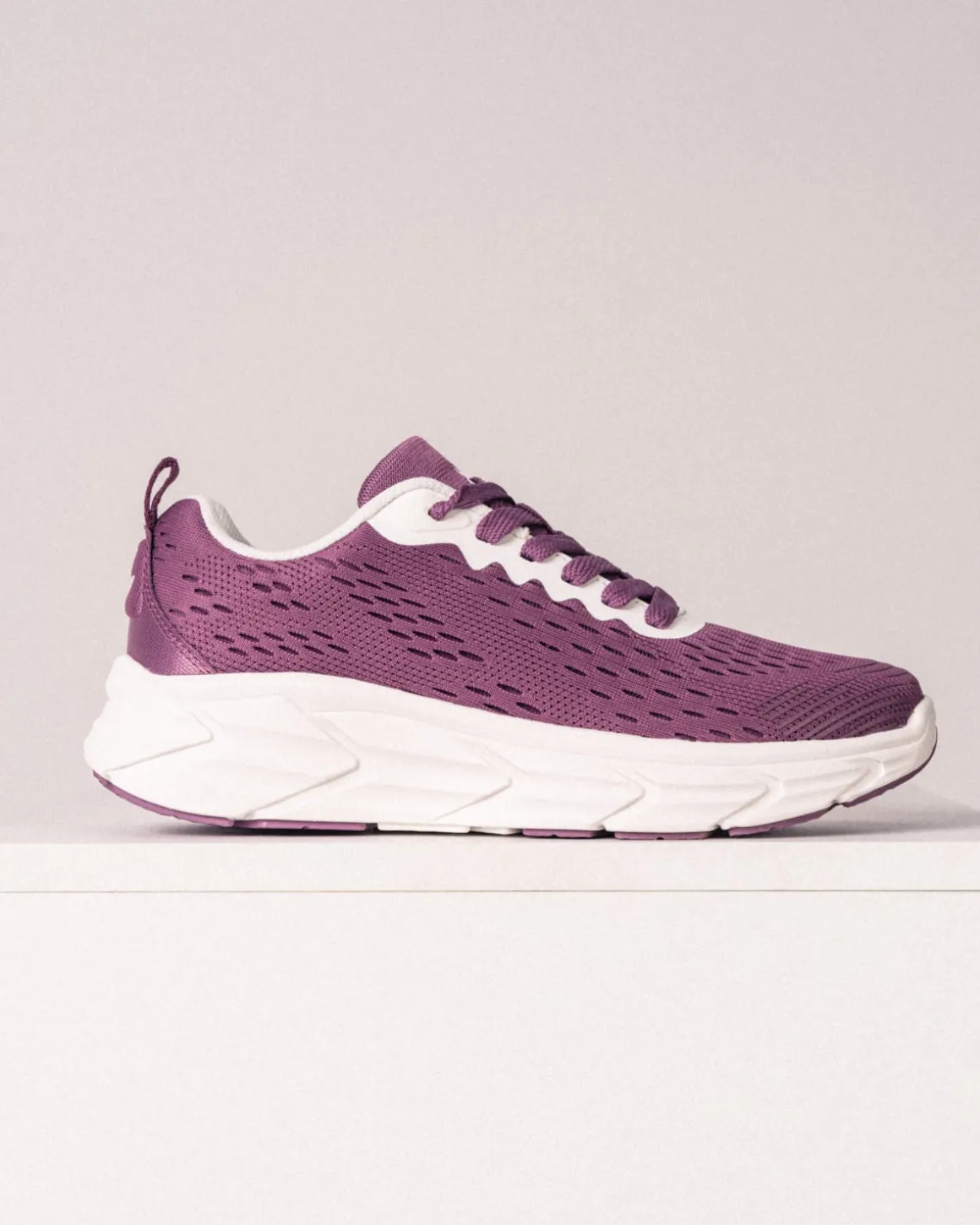 Levitate 2.0 Burgundy/Beige