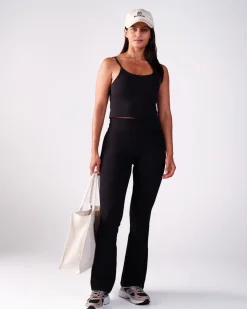 Lively Crop Tank Black