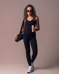 Lively Tank Top Black