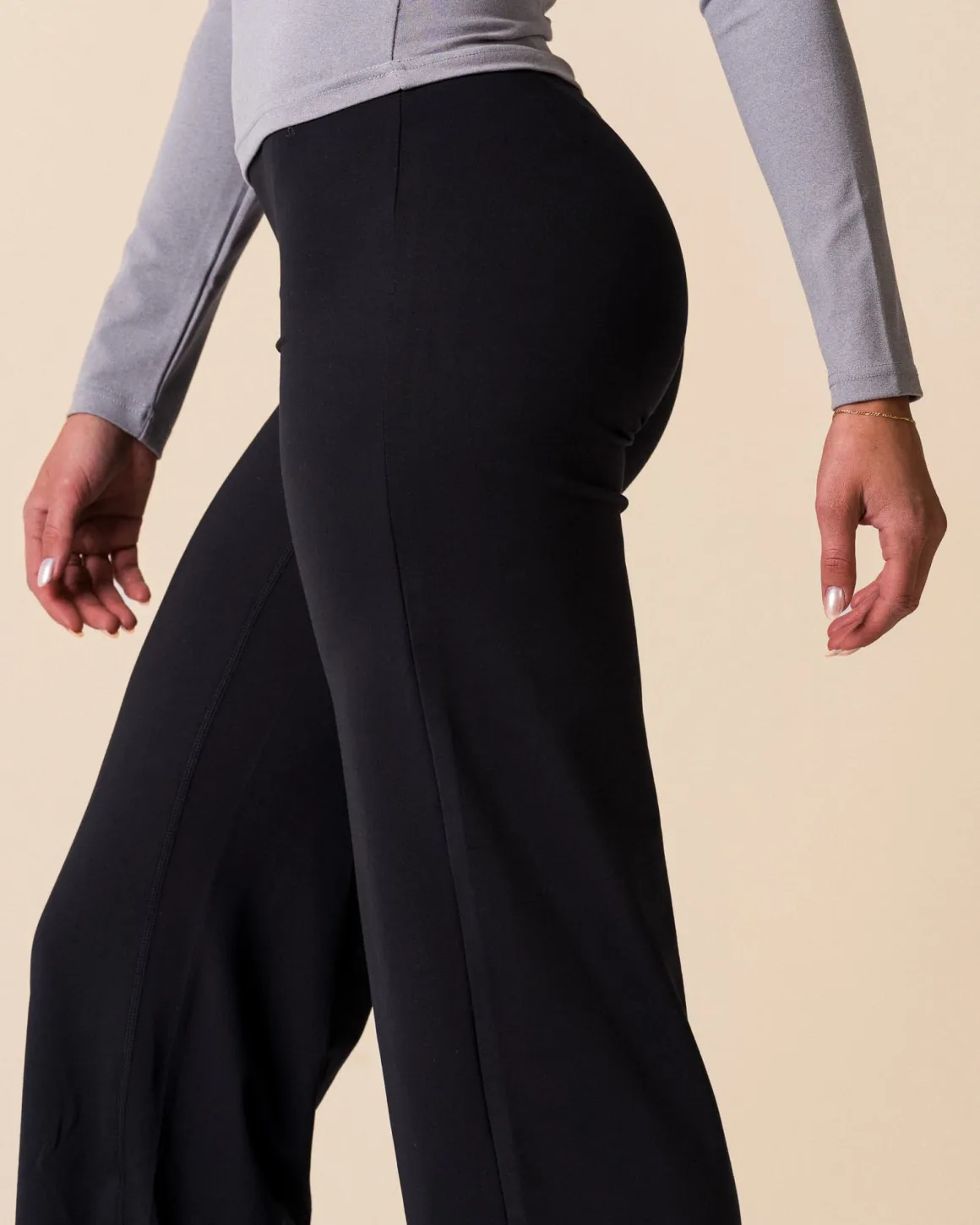 Lively Ultimate Straight Pants Black