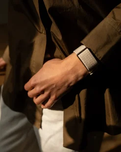 LOOP Wristbrand BEIGE – Onesize