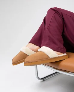 Lush Slippers Caramel