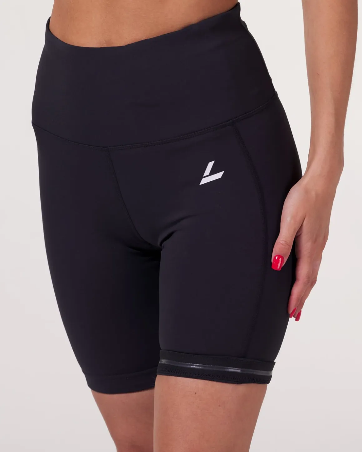 Magnify Scrunch Biker Shorts 2.0 Black