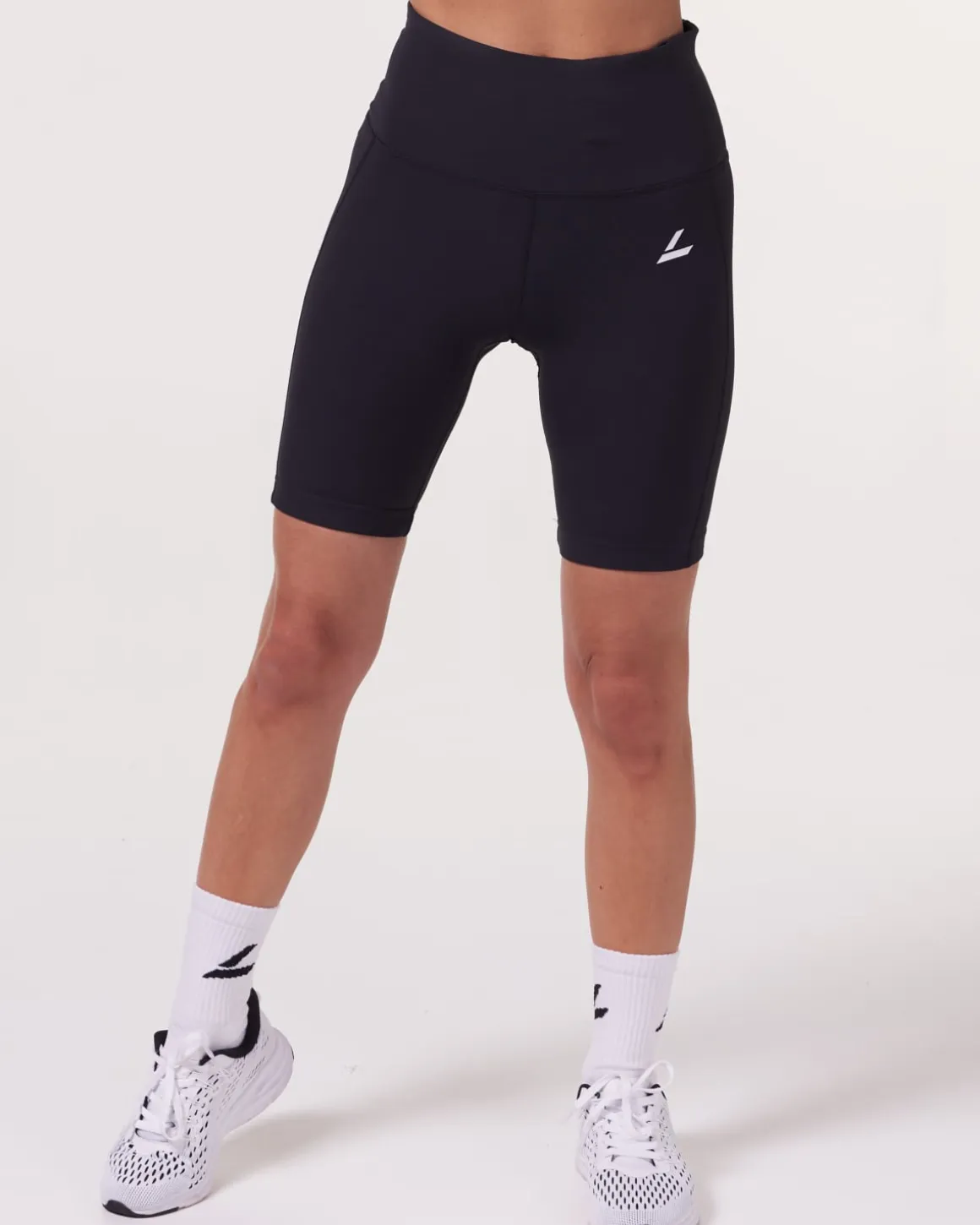 Magnify Scrunch Biker Shorts 2.0 Black