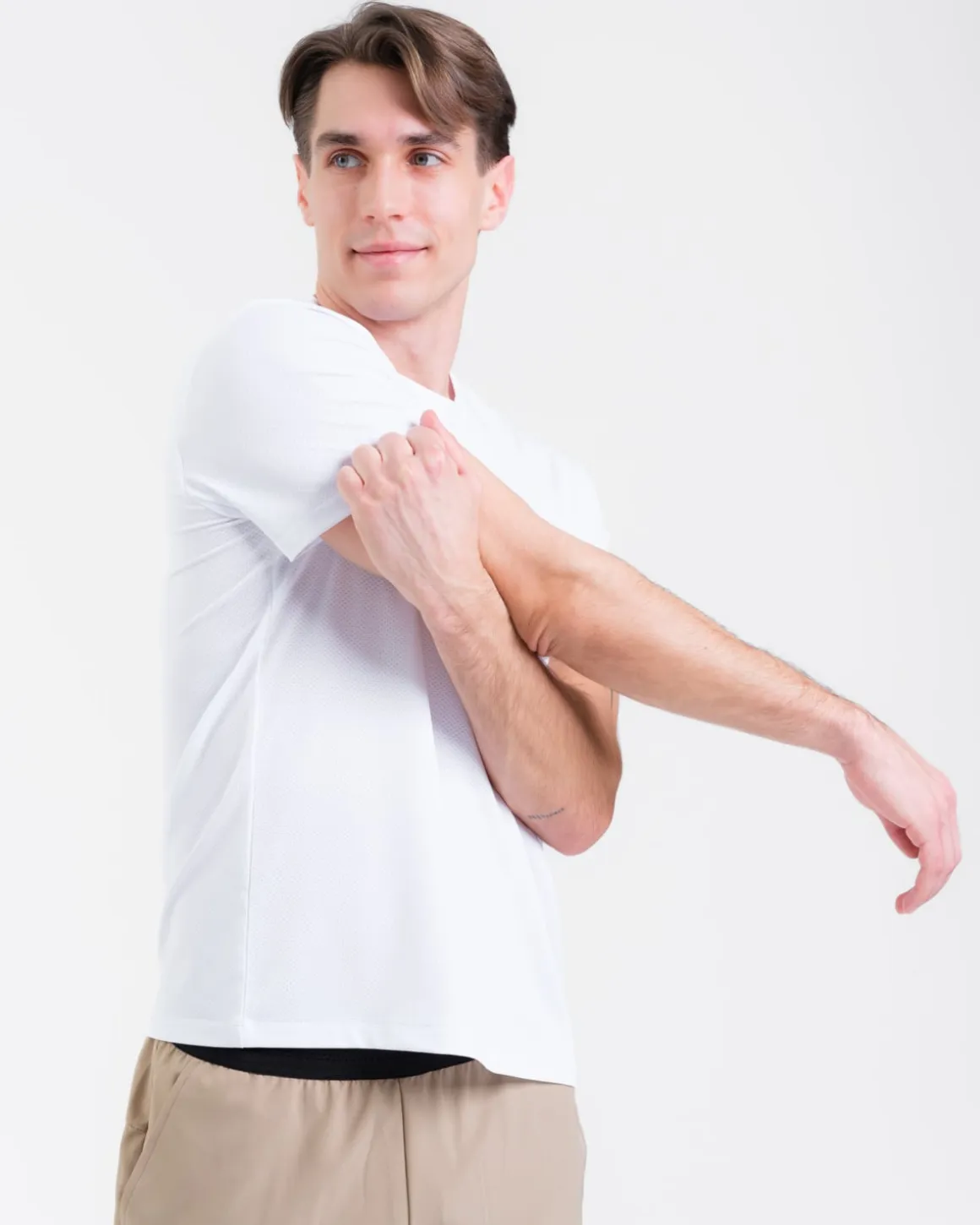 Mesh Tee M White + Hybrid 2-1 Shorts Beige SET
