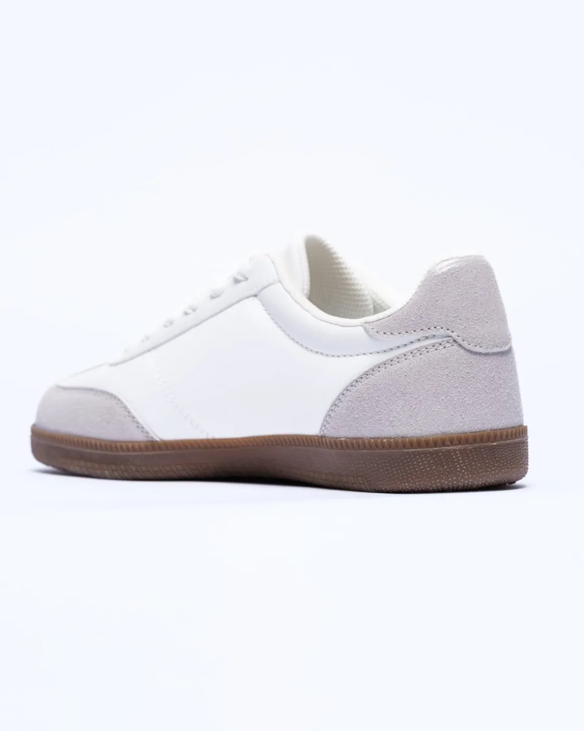 Metro White