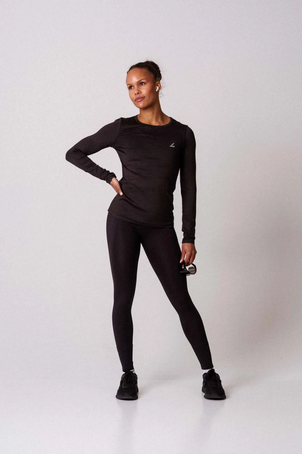 Momentum LS Black NR