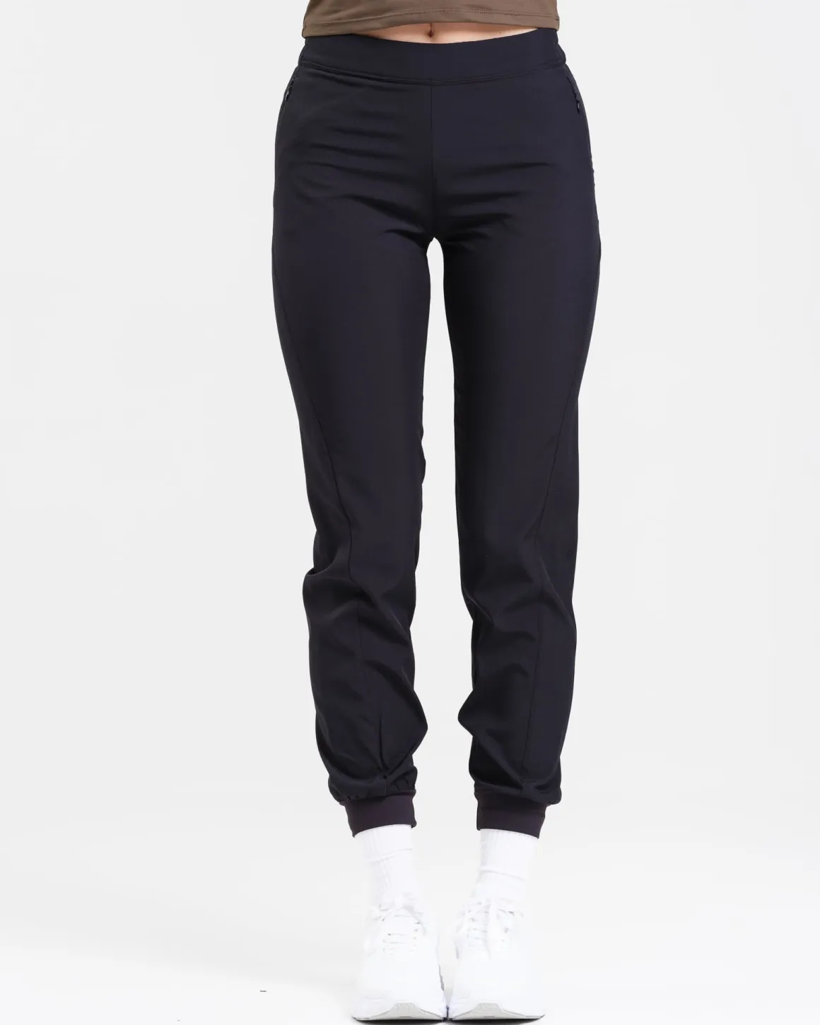 Momentum LS Green + Luna Pants Black SET