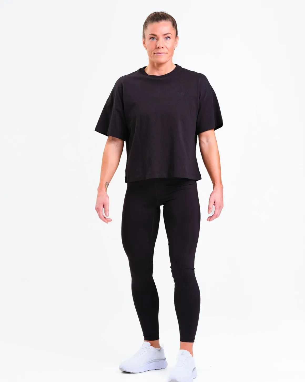 mywhy Loose Fit Crop Tee W White+Black
