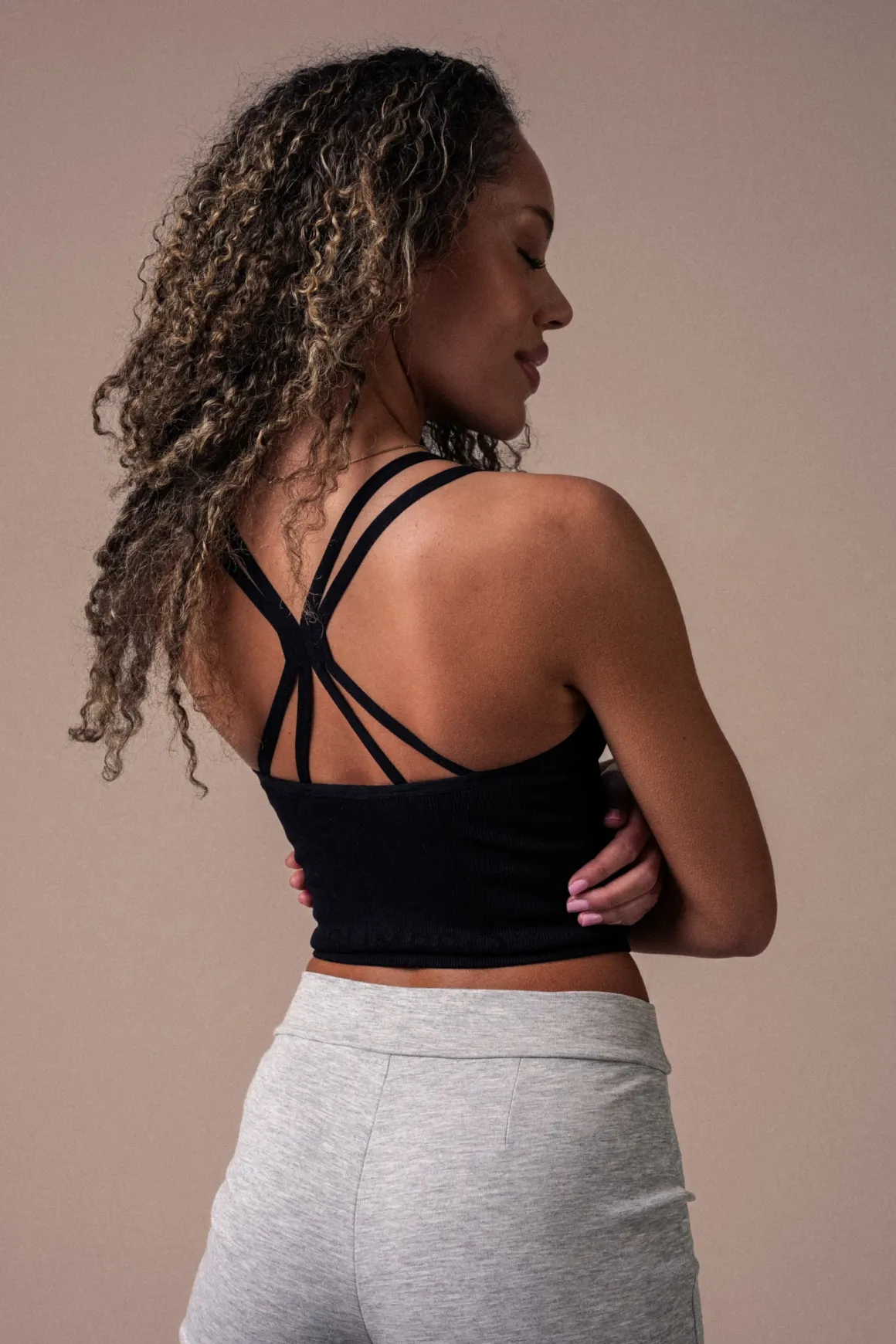 Perfect Rib Croptop Black & Beam Tights Black SETT