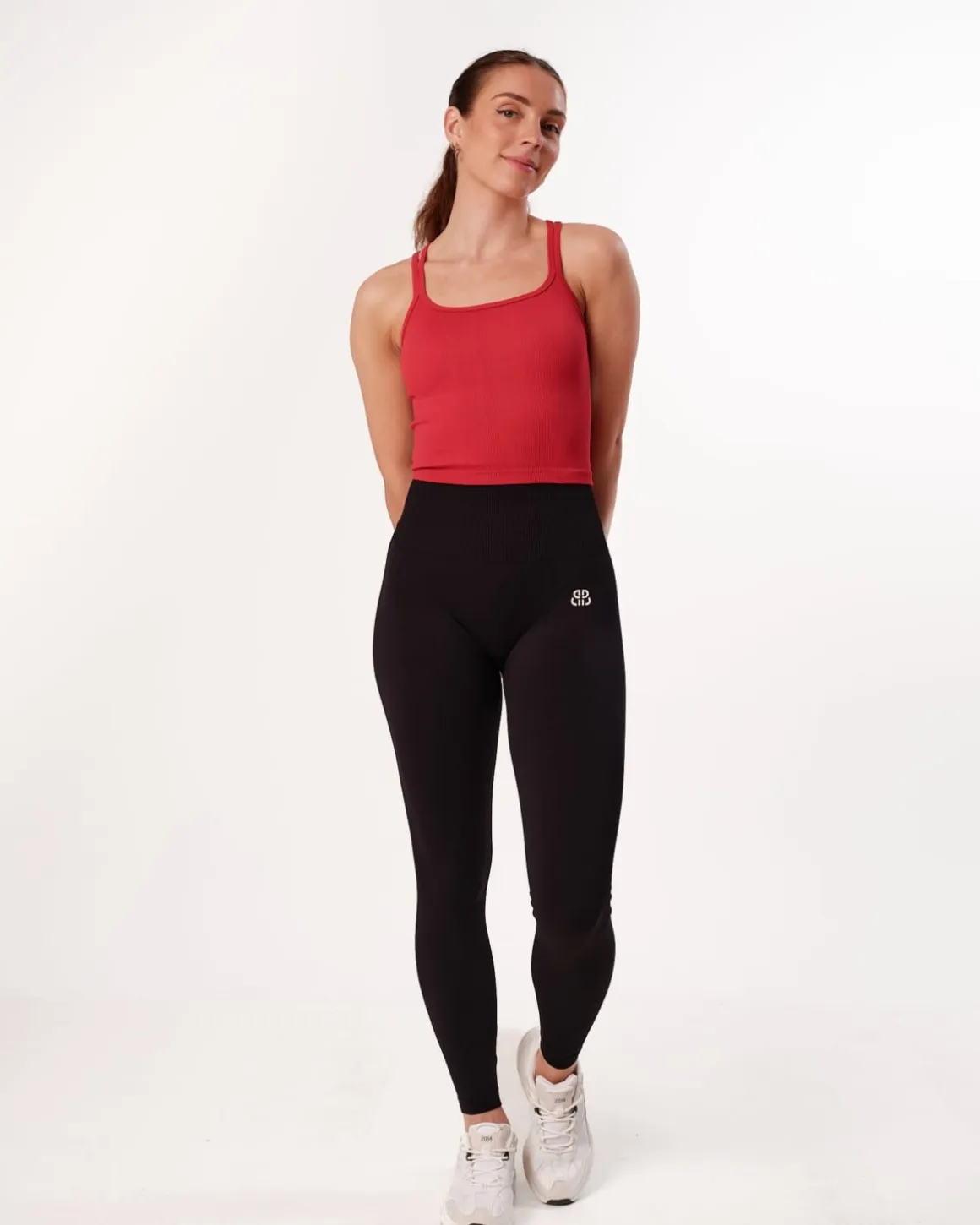 Perfect Rib Crop Top + Scrunchie Shorts Red Salsa SET