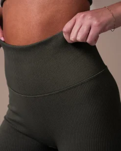 Perfect Rib Scrunchie Shorts 5″ Military Green