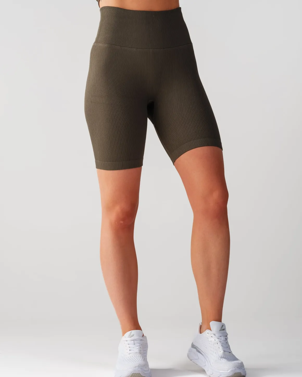 Perfect Rib Shorts 7″ Military Green