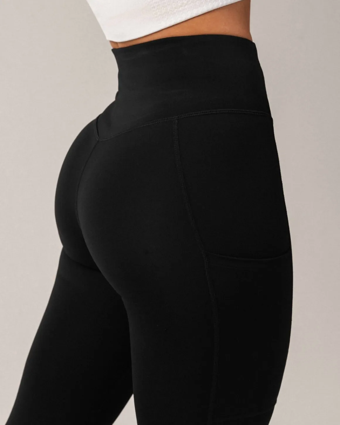 Primary Pocket Tights Black