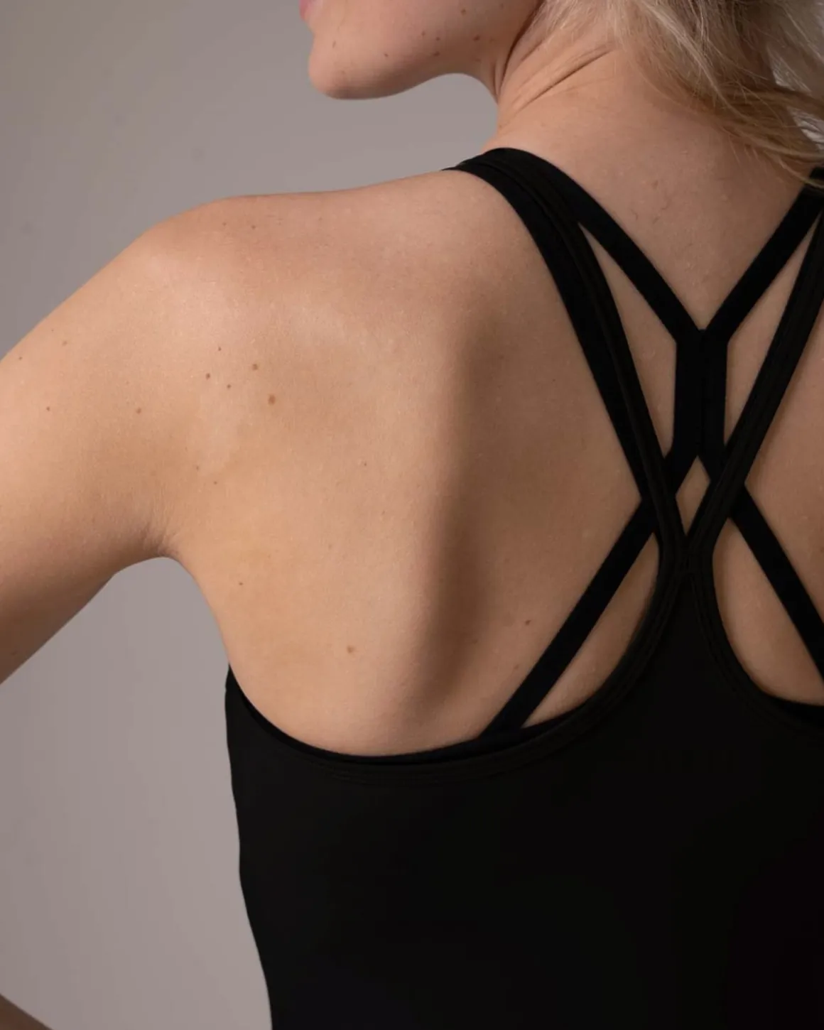 Primary Strap Tank Black