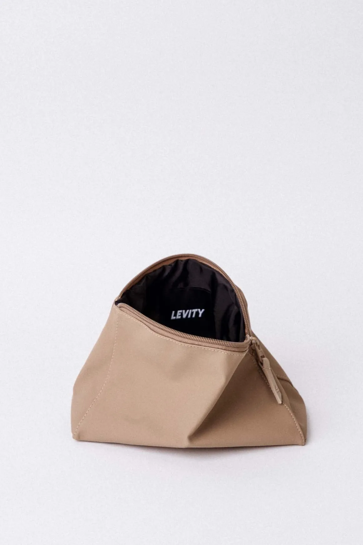 PU Toiletery Bag Beige – One Size
